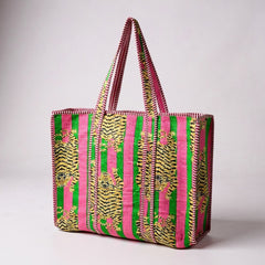 Flat Tiger Large tote Bags