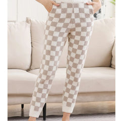 Small Checkered Pattern Soft Pants