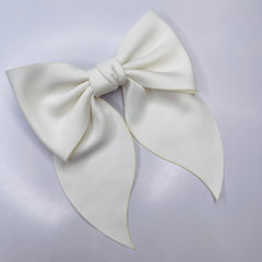 Short Tail Bows