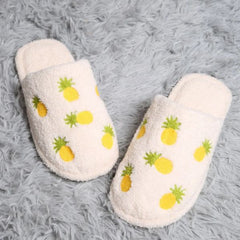 Pattern Cozy Slippers