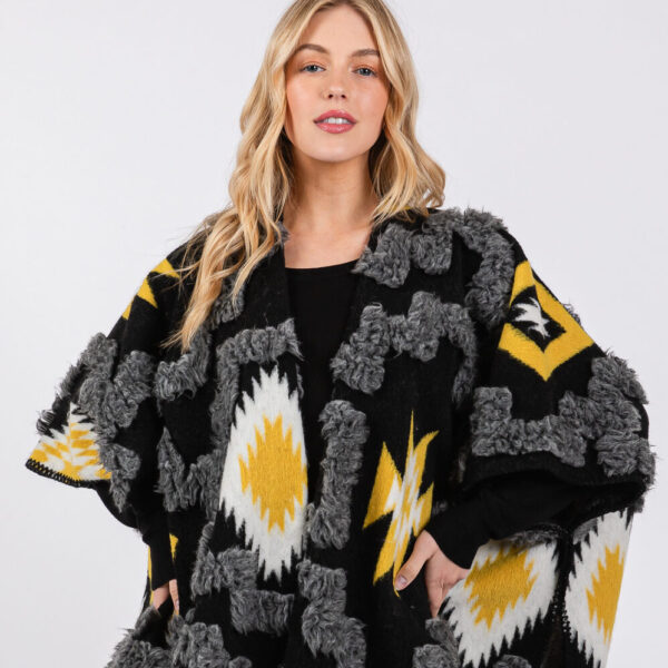 Fluffy Aztec Pattern Kimono